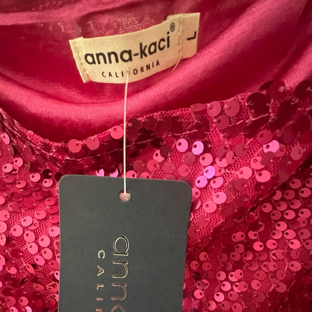One Shoulder Short Sleeve Sequin Top- Fuschia
